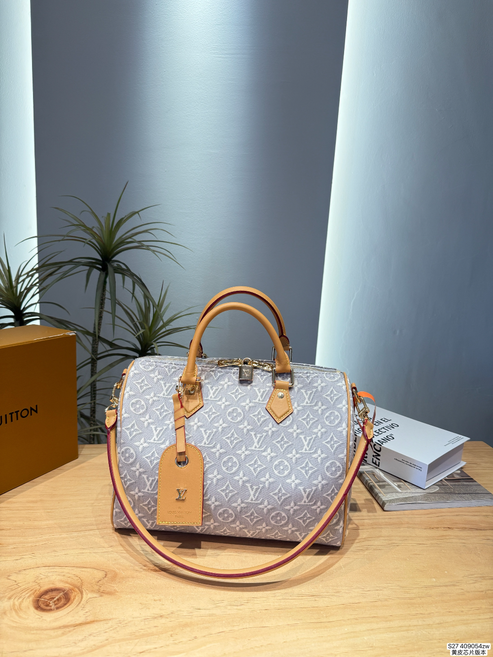 LEM483 New arrive fashion silver-gray bag for woman hands bag beautiful gift to choose gift 30×21×17cm