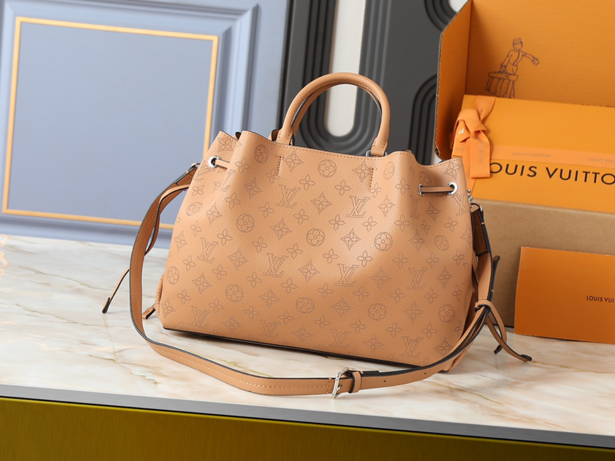 LEM638 New arrive fashion pink  white light brown light khaki bag for woman hands bag beautiful gift to choose gift  32 x 23 x 13cm