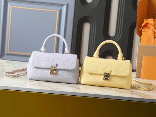 LEM509  New arrive fashion yellow lvory bag for woman beautiful gift to choose gift size to choose 21.0 x 12.5 x 6.0 CM