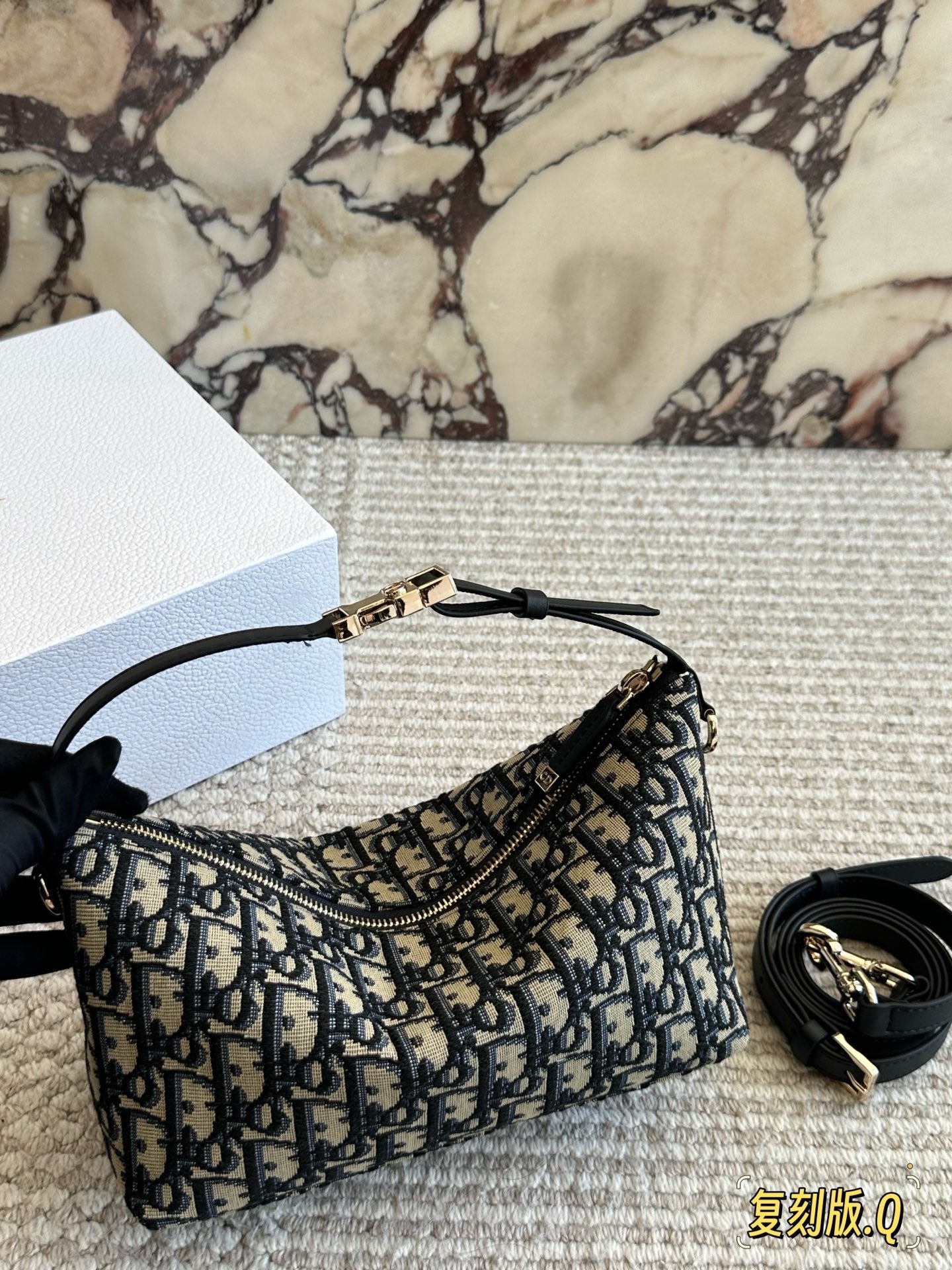 DEM235 New Arrive Hot Sale Black design  Fashion Bag It Come with Box