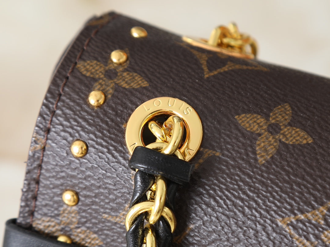 LEM337  Hot sale fashion black bag for woman hand bag beautiful gift  27 x 16 x 8cm size