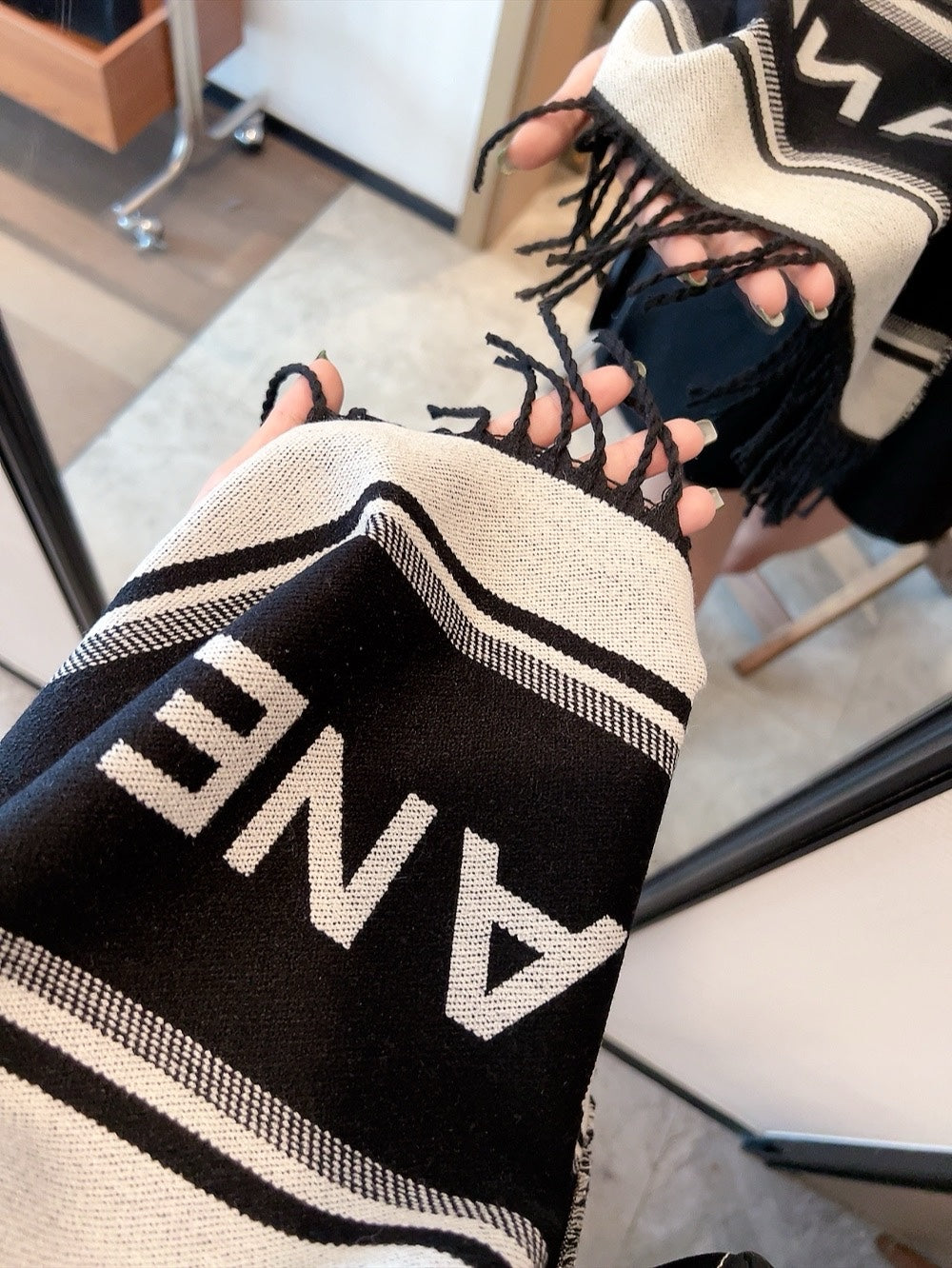 CEM175 Designer scarf For Women Men Good quality Cashmere scarf Fashion mans and woman Four Seasons Cape scarfs Classic designer scaves 180*40CM