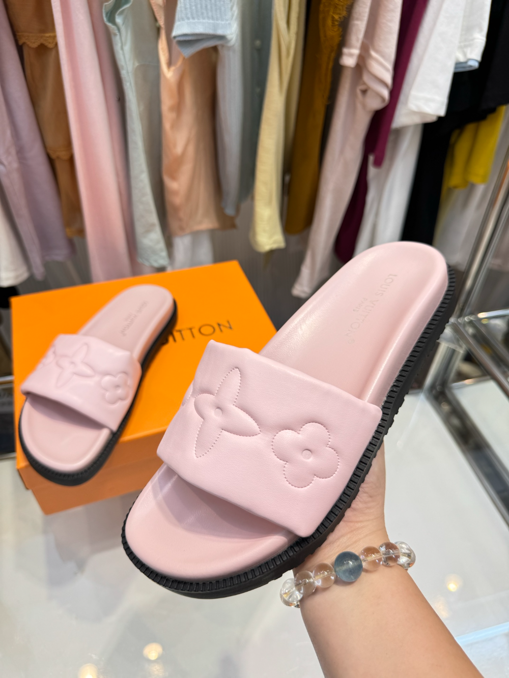 LEM452 New fashionable white black pink women's shoes men's shoes available in various colors beautiful slippers excellent gift items