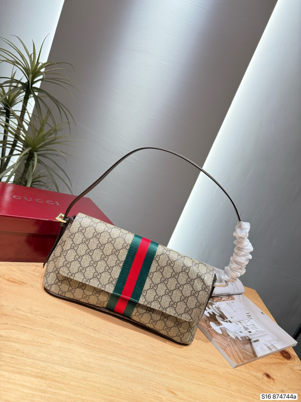 GEM161 New fashionable design ladies' handbag excellent gift options ideal choice for giving as a present 31* 15 cm