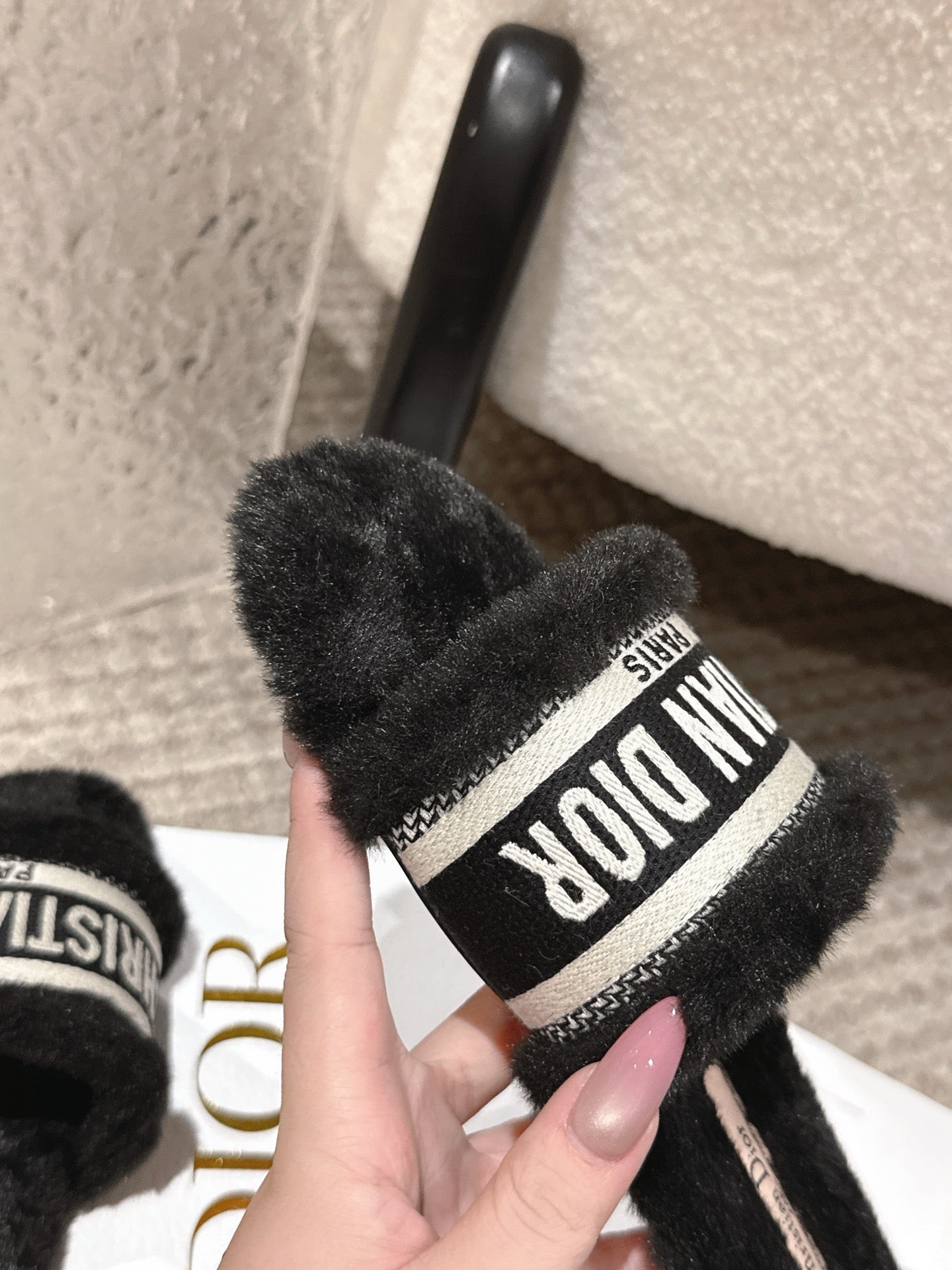 DEM236 fashion 3 color  shose for woman black and white and pink color  beautiful gift to choose