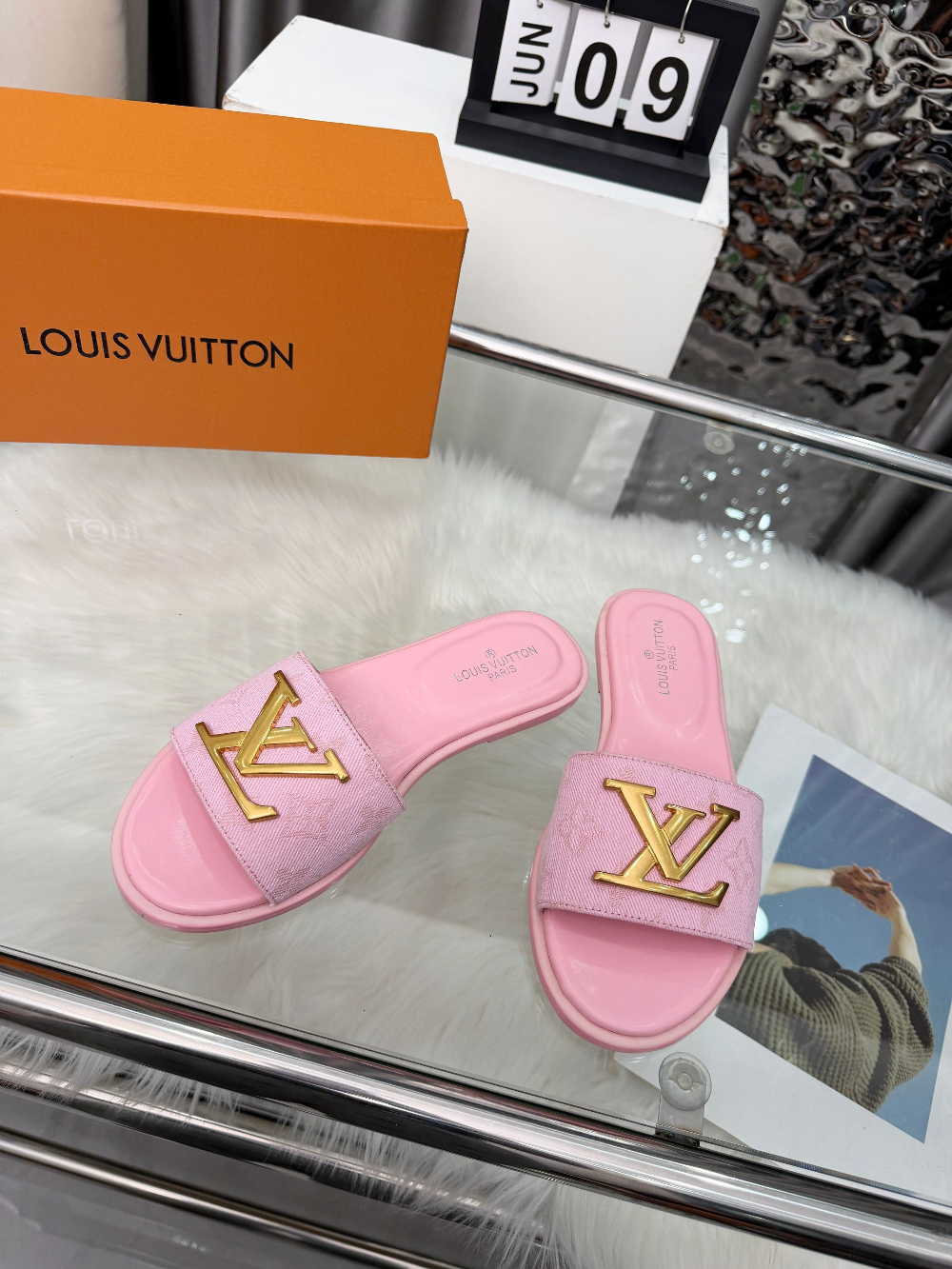 LEM534 New arrive fashion black red pink blue light pink brown shose for woman beautiful Slippers gift to choose