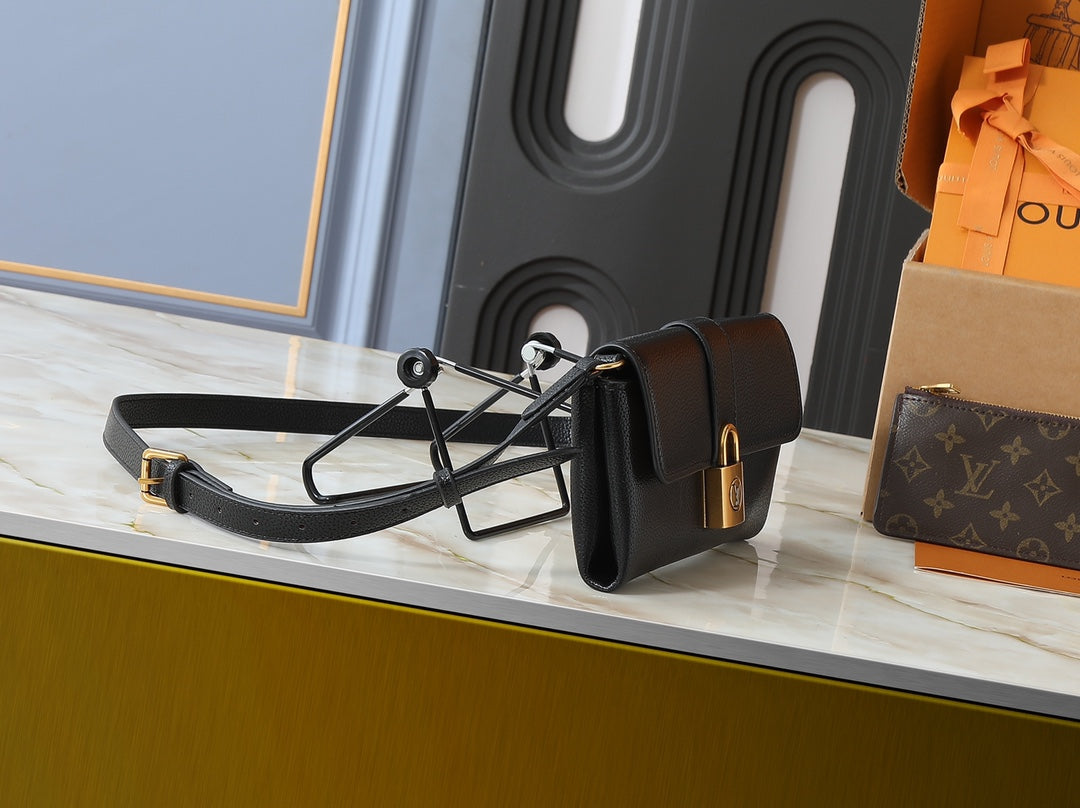 LEM302 22.0 x 13.0 x 3.5cm Designer Bag Shoulder Bag Luxury Bag Crossbody Purse for women men gifts