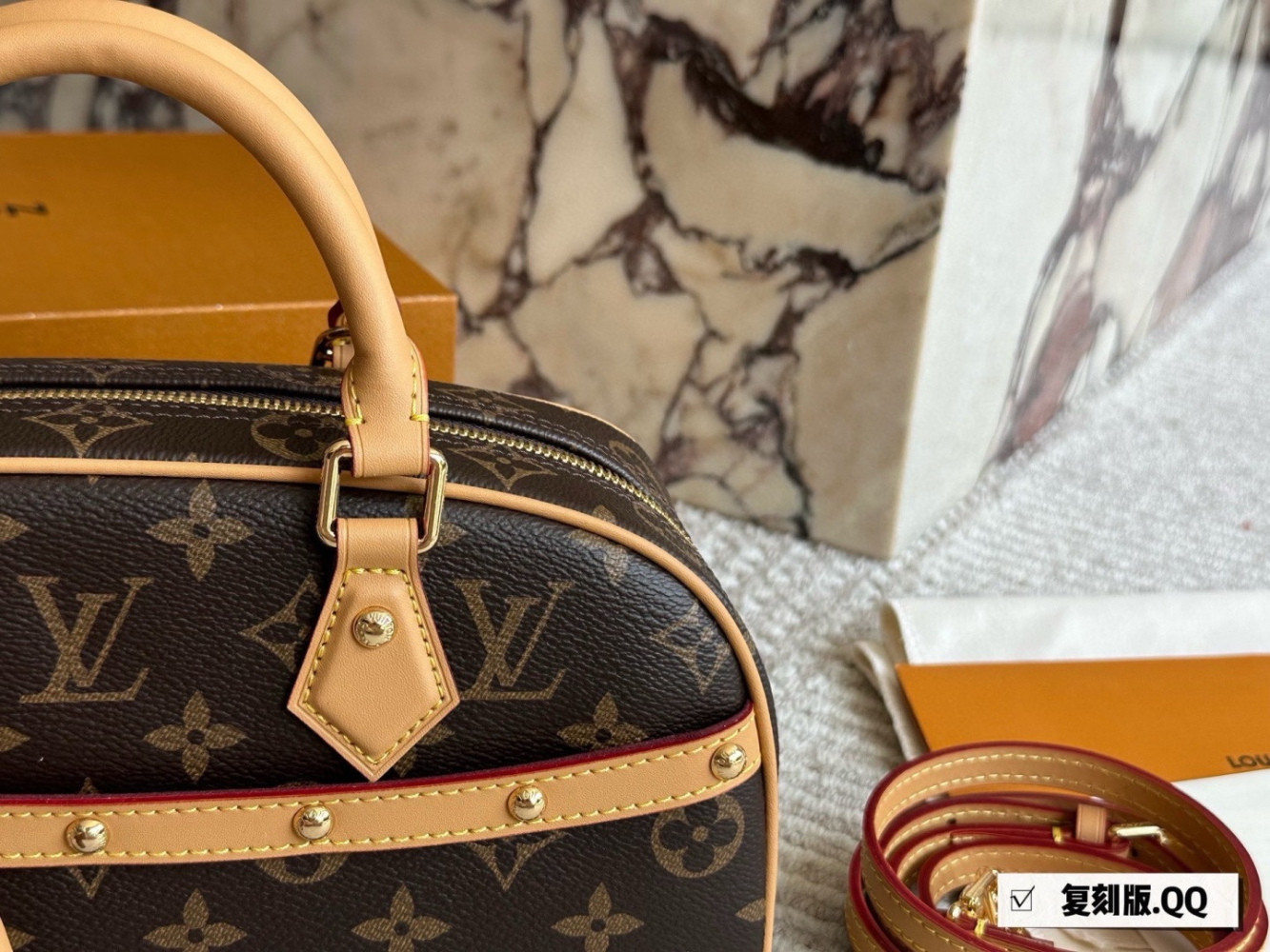 LEM517 New arrive fashion white brown bag for woman hands bag beautiful gift to choose gift 27*19cm