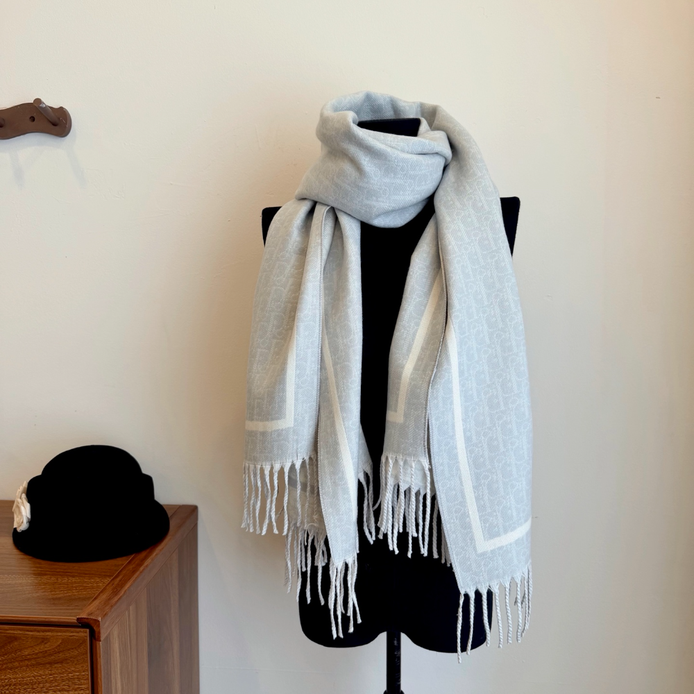 DEM332 new arrive  Hot sale black brown khaki light brown light blue color fashion beautiful  scarf  for woman gift  to choose size 180*60cm