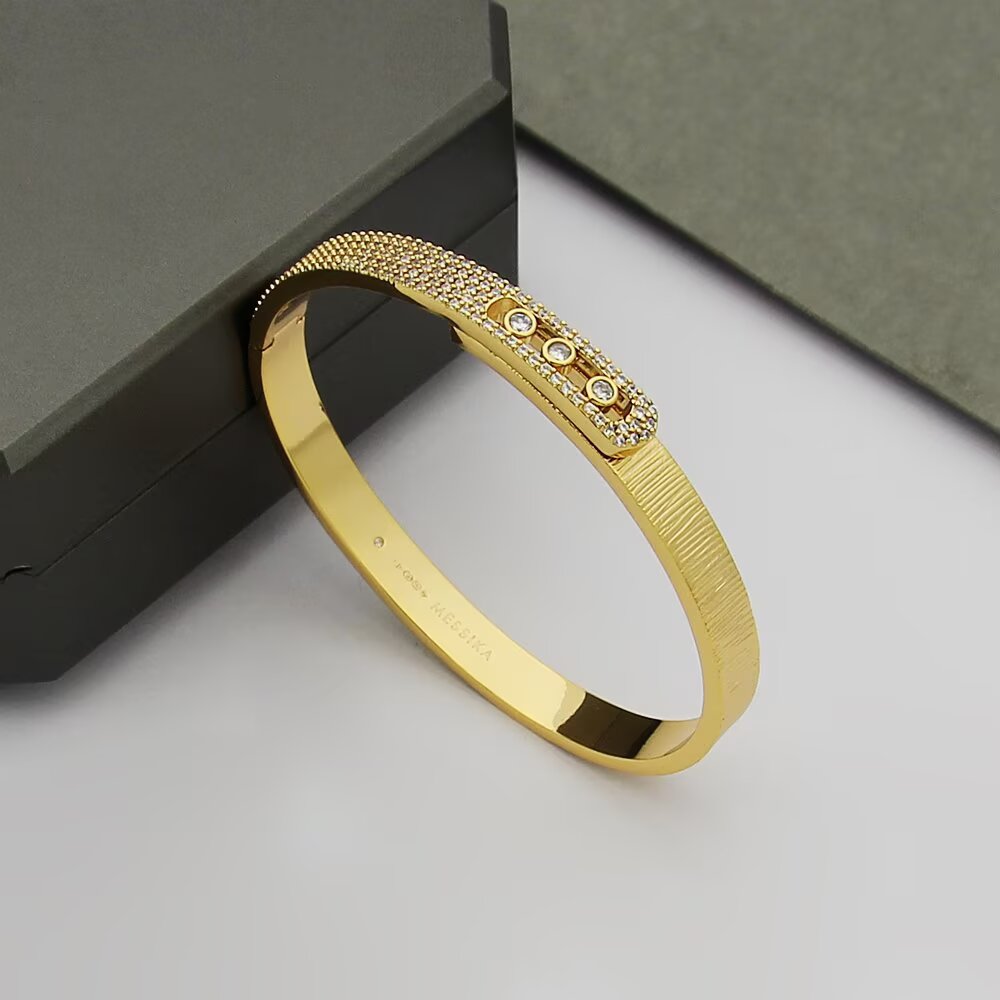 MEM10 Designer Bracelet 18k Gold Plated Bangle Luxury Brand Love Designed Bangles For Women High Sense Fritillary Diamond Bracelets Fashion Accessories