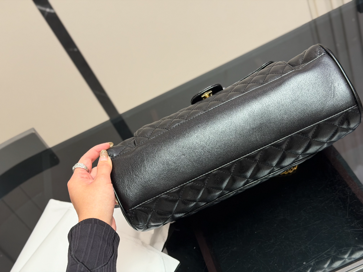 CEM373 New arrive fashion black color bag for woman beautiful gift to choose 34*25cm