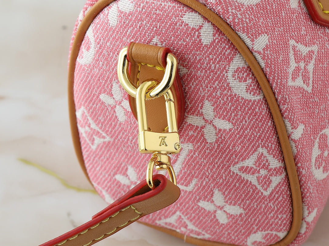 LEM251 Designer Bag Shoulder Bag Crossbody Bag Luxury Bag Purse Designer 16 x 10 x 7.5CM