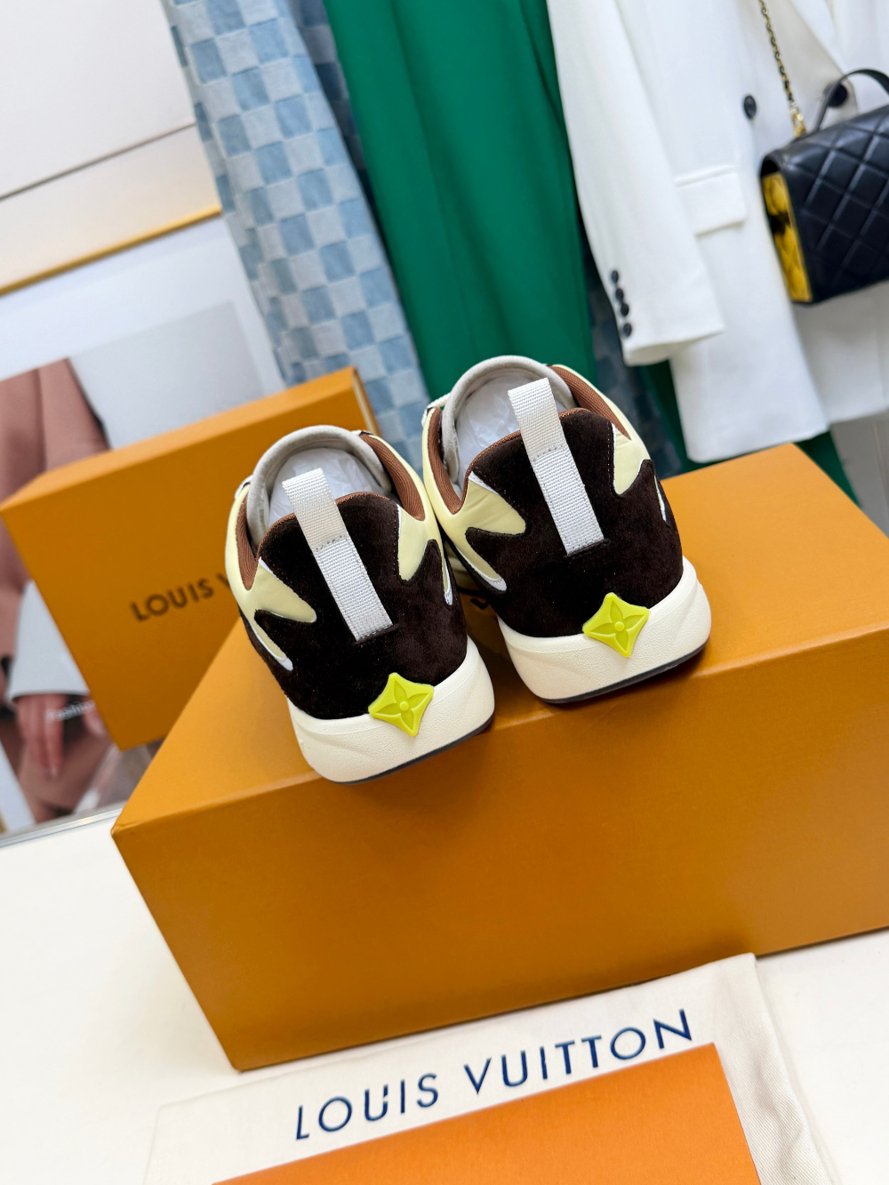 LEM551 New fashionable dark brown yellow women's shoes men's shoes available in various colors beautiful slippers excellent gift item size 39 to 46