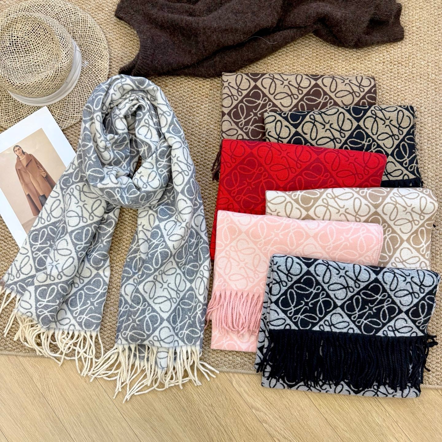 WEM01 luxury Designer Cashmere Scarf Winter Women Long Scarf Quality Headband Fashion Men brand Scarves Classic Printed Check Big Plaid Shawls Soft comfortable gift 65*180CM
