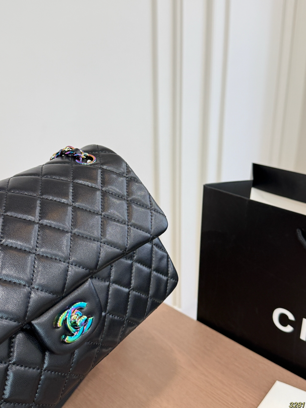 CEM467 New arrive fashion black white yellow peach red lake blue red  purple color bag for woman beautiful gift to choose 25*15cm