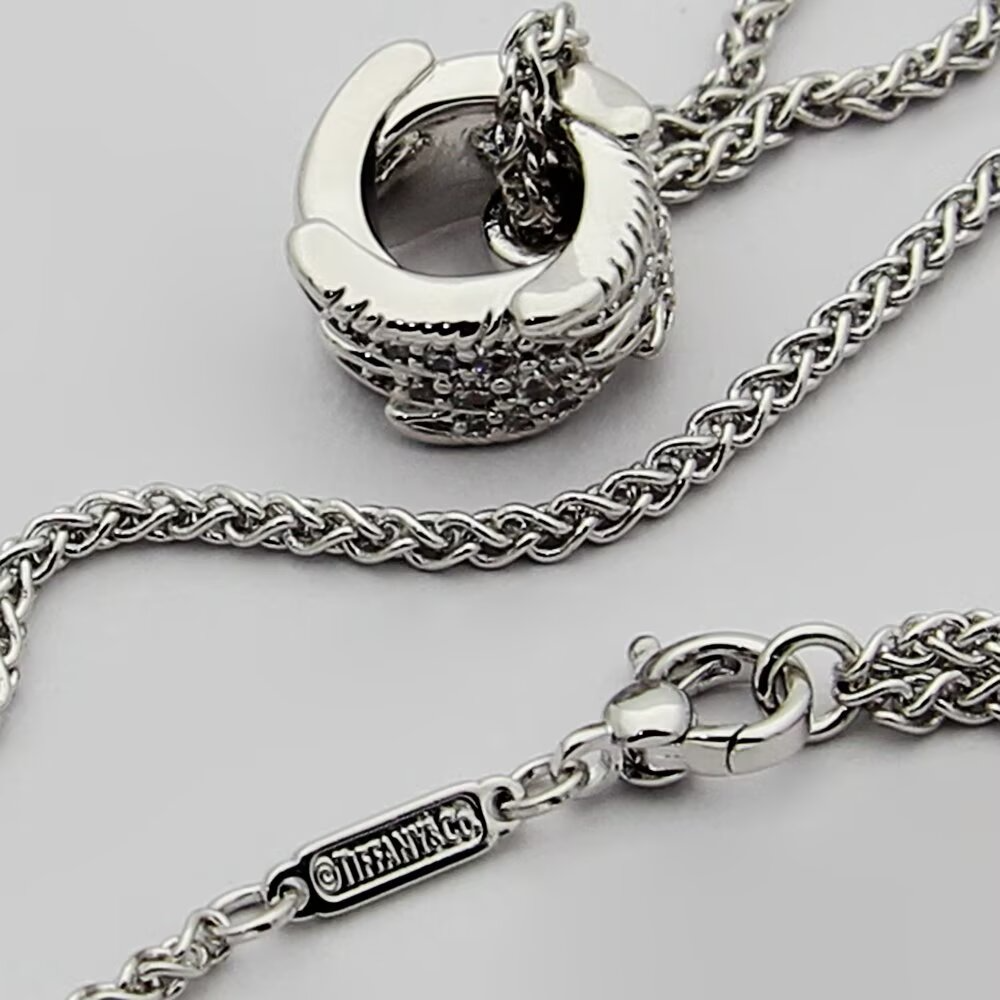 TEM56 Designer lady's diamond-encrusted pendant necklace - fashionable jewelry - personalized gift for women