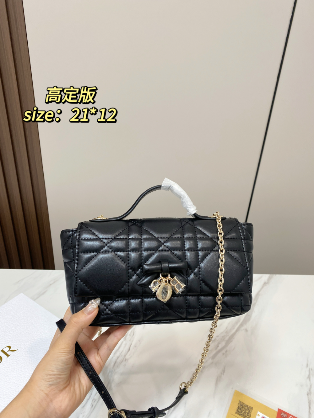 DEM361 New arrive fashion black white  red blue khaki  pink yellow color bag for woman beautiful gift to choose size 21*12cm