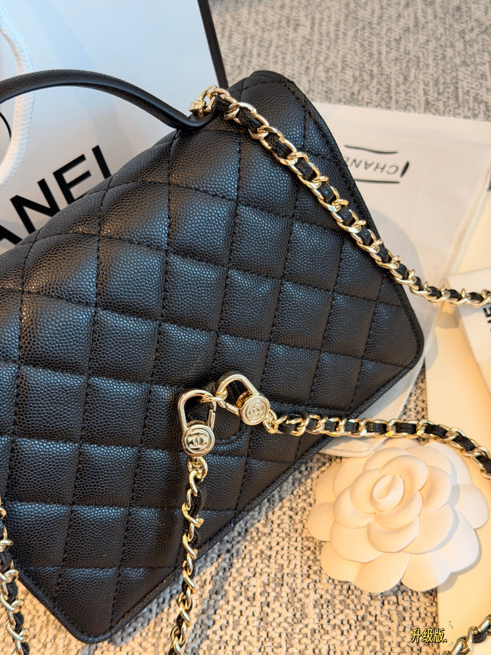 CEM305 New arrive fashion black white bag for woman hands bag beautiful gift to choose gift 21*15.5cm