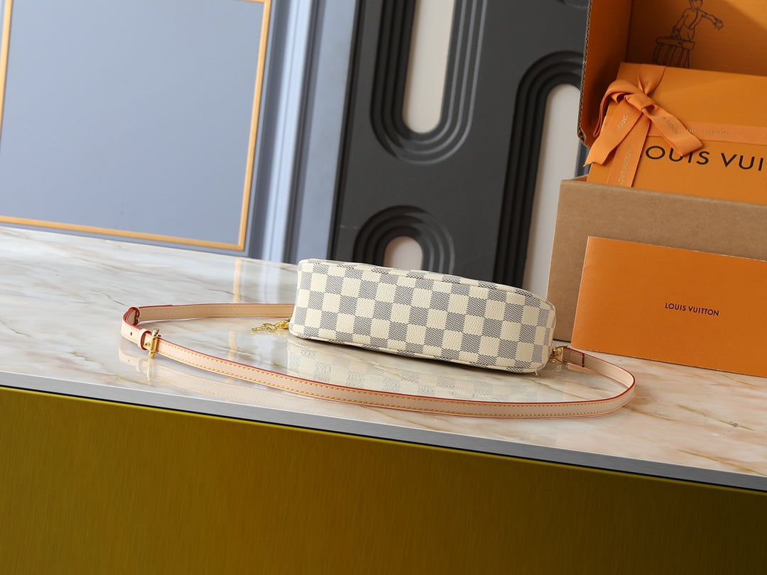 LEM296  Designer Bag Shoulder Fashion Luxury Women Handbag Crossbody Leather Bags size 24.0 x 10.0 x 6.0 cm