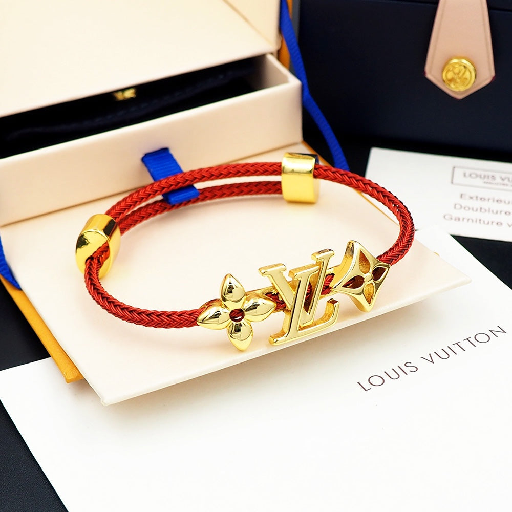 LEM389  New Fashion Open Flower Red Bracelet Metal Letter Wristband Bracelet Couple Accessories for Woman