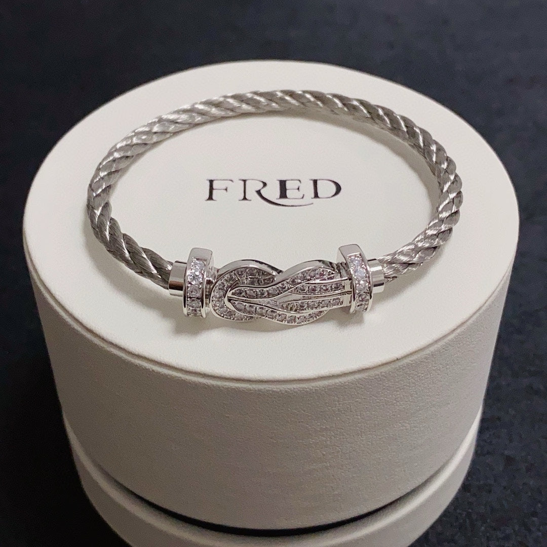 FEM20 designer bracelet luxury jewlery designer for women Fred Horseshoe buckle bracelet with stone and no stone and full of stone 3 styles