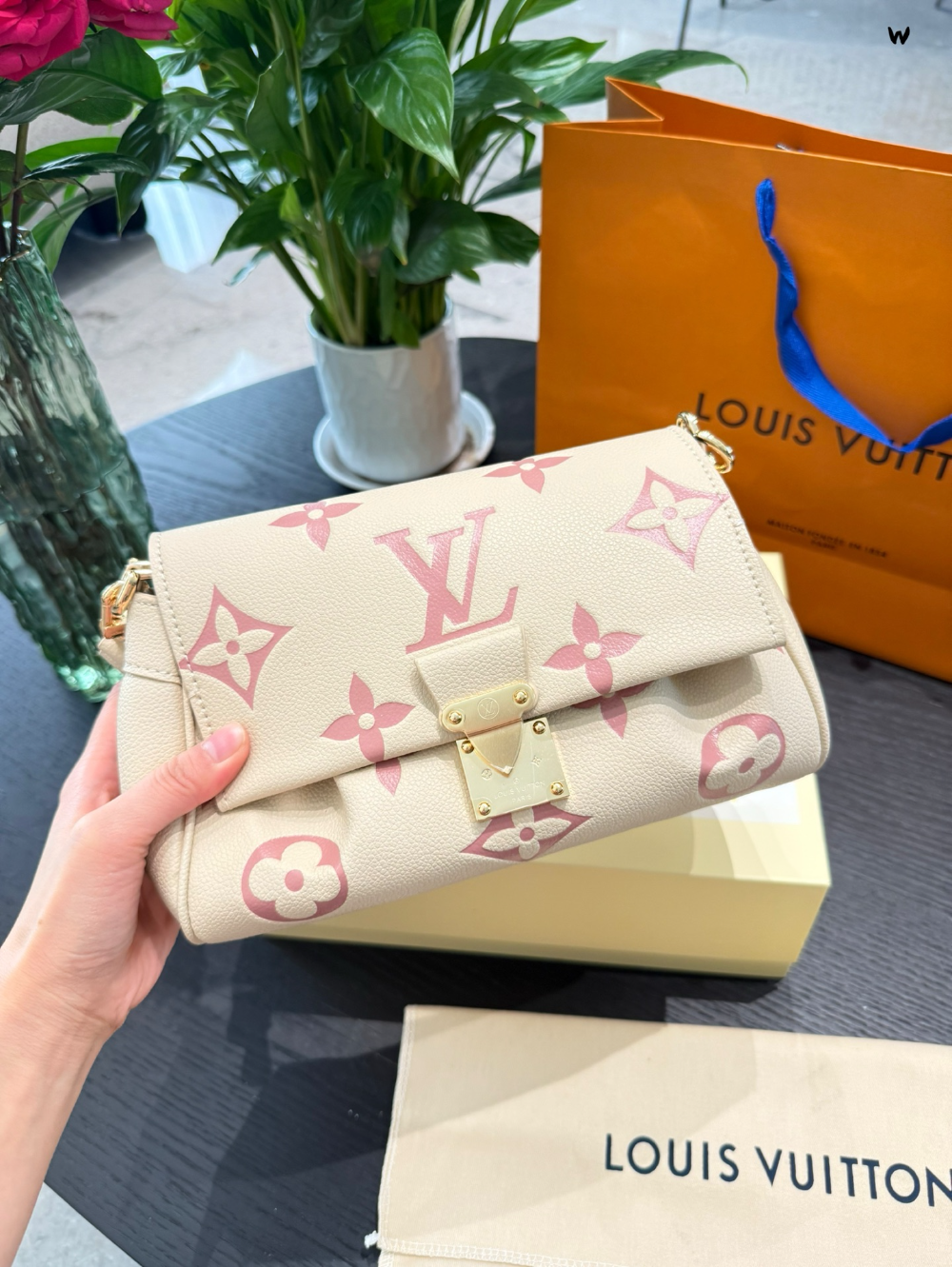 LEM577 New arrive fashion white color bag for woman beautiful gift to choose size 25×13.5cm