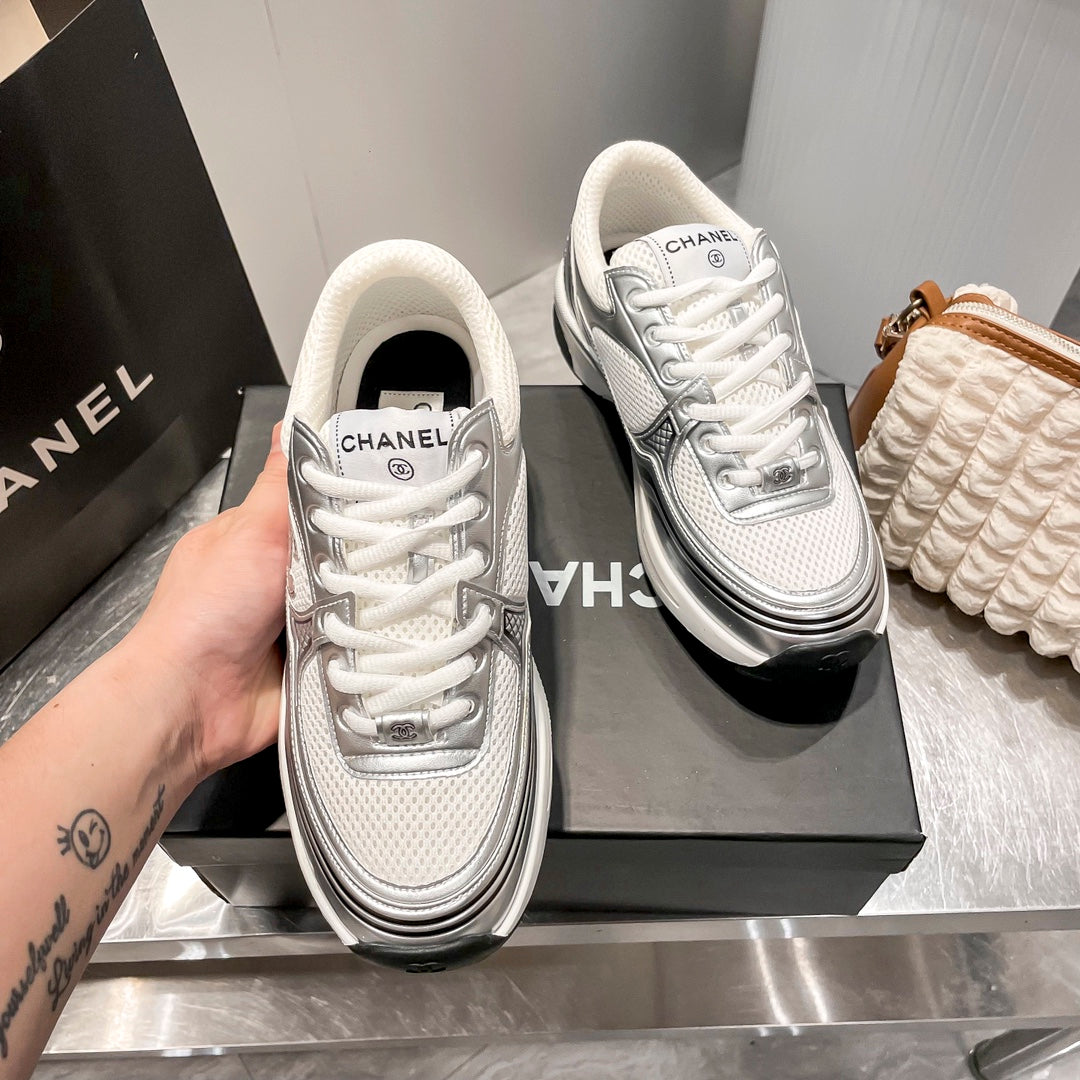 CEM230 New arrive fashion gold and white shose for woman men beautiful gift to choose gift