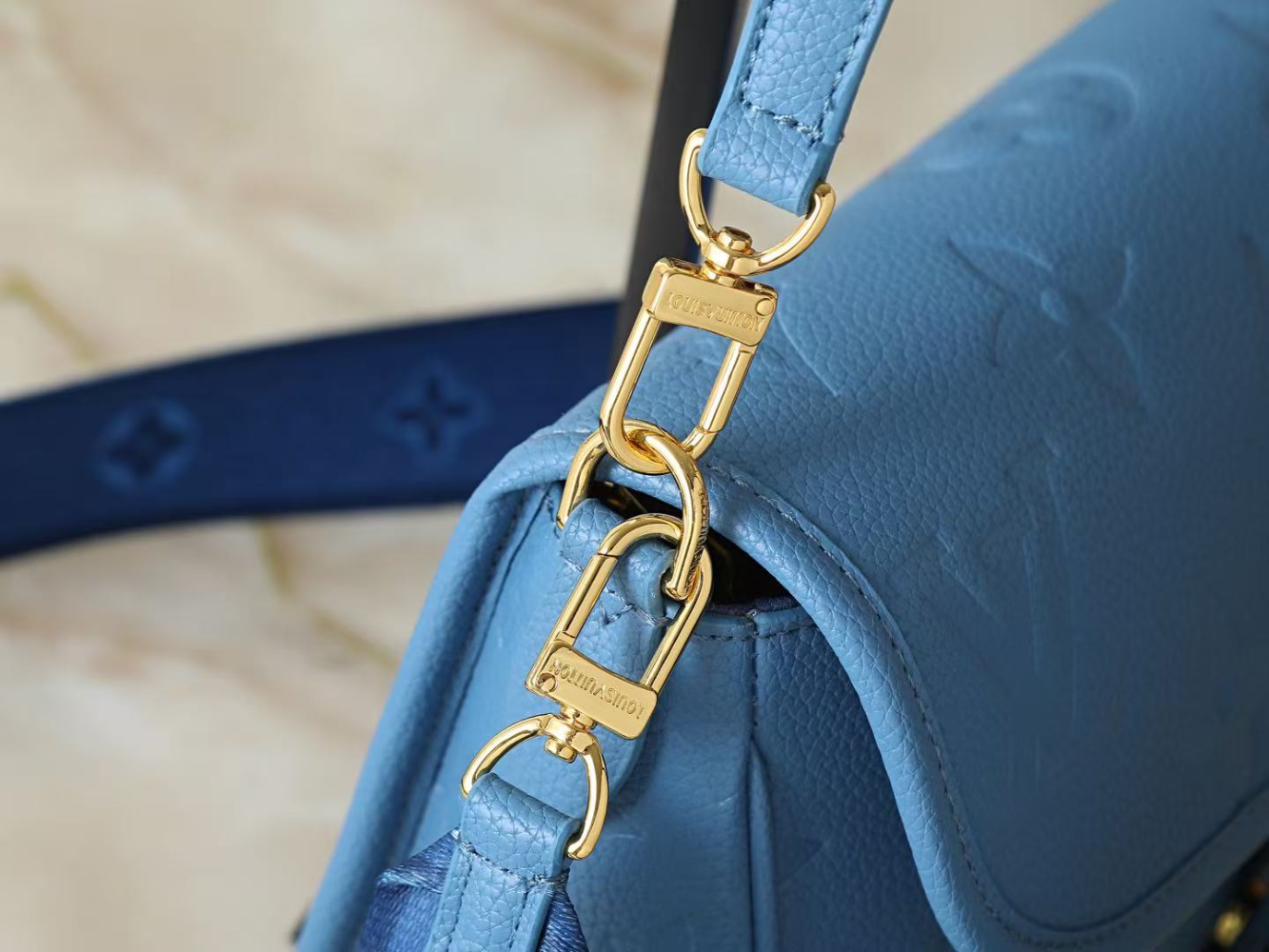 LEM458 New arrive fashion blue bag for woman hands bag beautiful gift to choose gift 25.0× 9.0×15.0cm