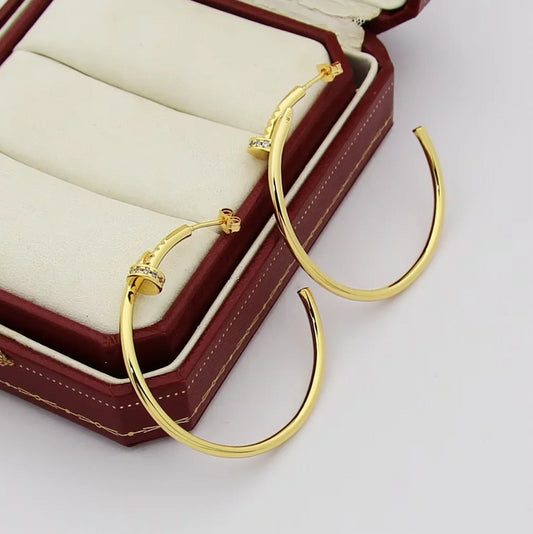 CREM196 New with Diamond-shaped Stud Earring Designer 18K Gold Stud Earring  Women  Love Promise Jewelry