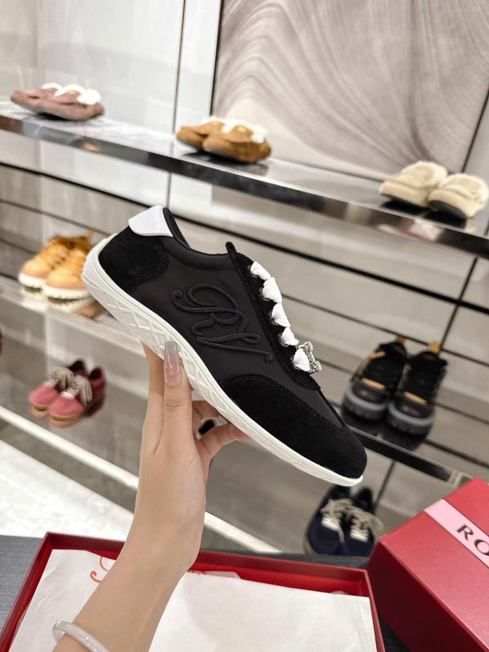RV01 New fashionable black blue brown women's shoes  available in various colors beautiful slippers excellent gift items