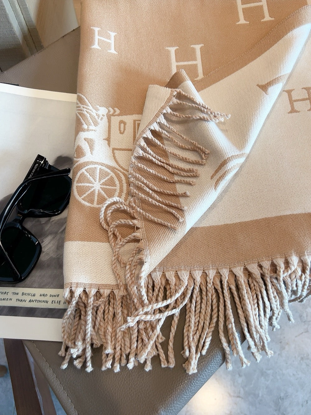 HEM68 Winter Scarf Pashmina For Designers warm Scarfs Fashion Classic Women Designer Brand Cashmere Winter Scarf Wrap 180cm scarf for women Size 65*180CM