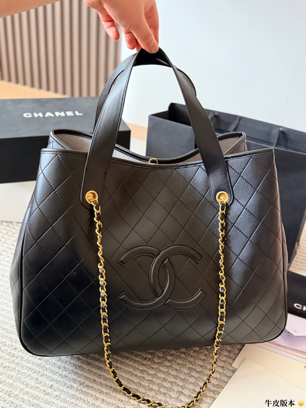 CEM395 New arrive fashion black white pink red caramel color bag for woman beautiful gift to choose 2 size