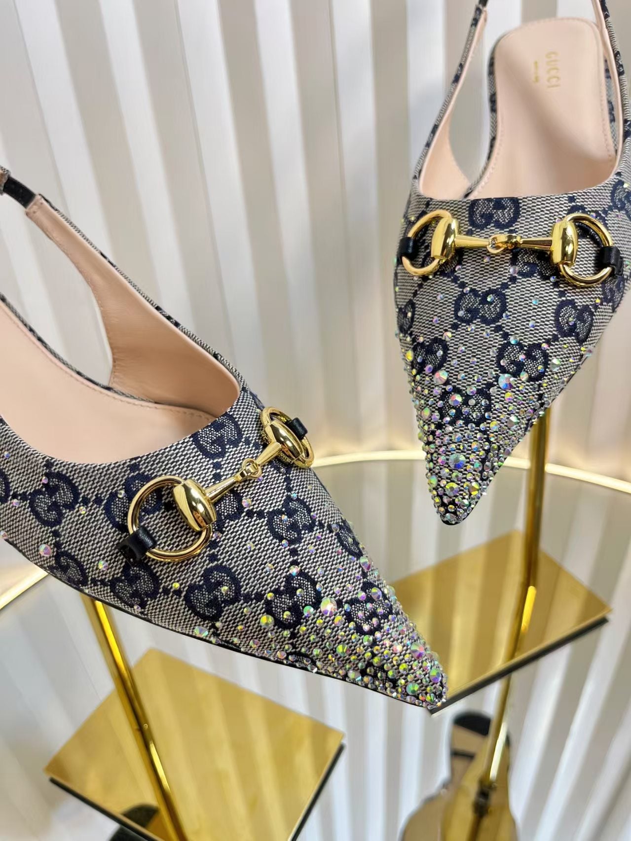 GEM138 Wholesale Outdoor Women men Shoes Famous Designer Brand Female Casual shoes Fashion for Lady