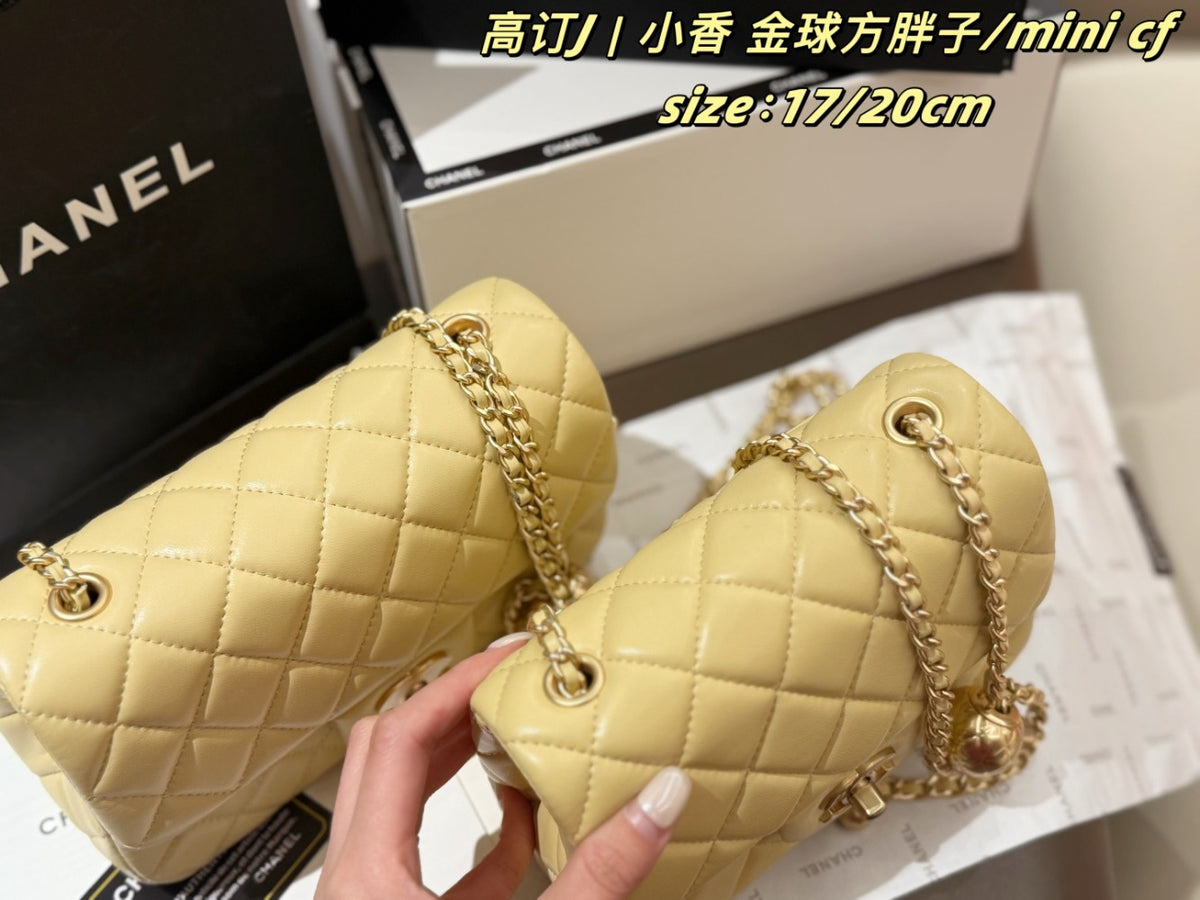 CEM265 New stylish multi-color ladies handbag a wonderful gift option 17/20cm