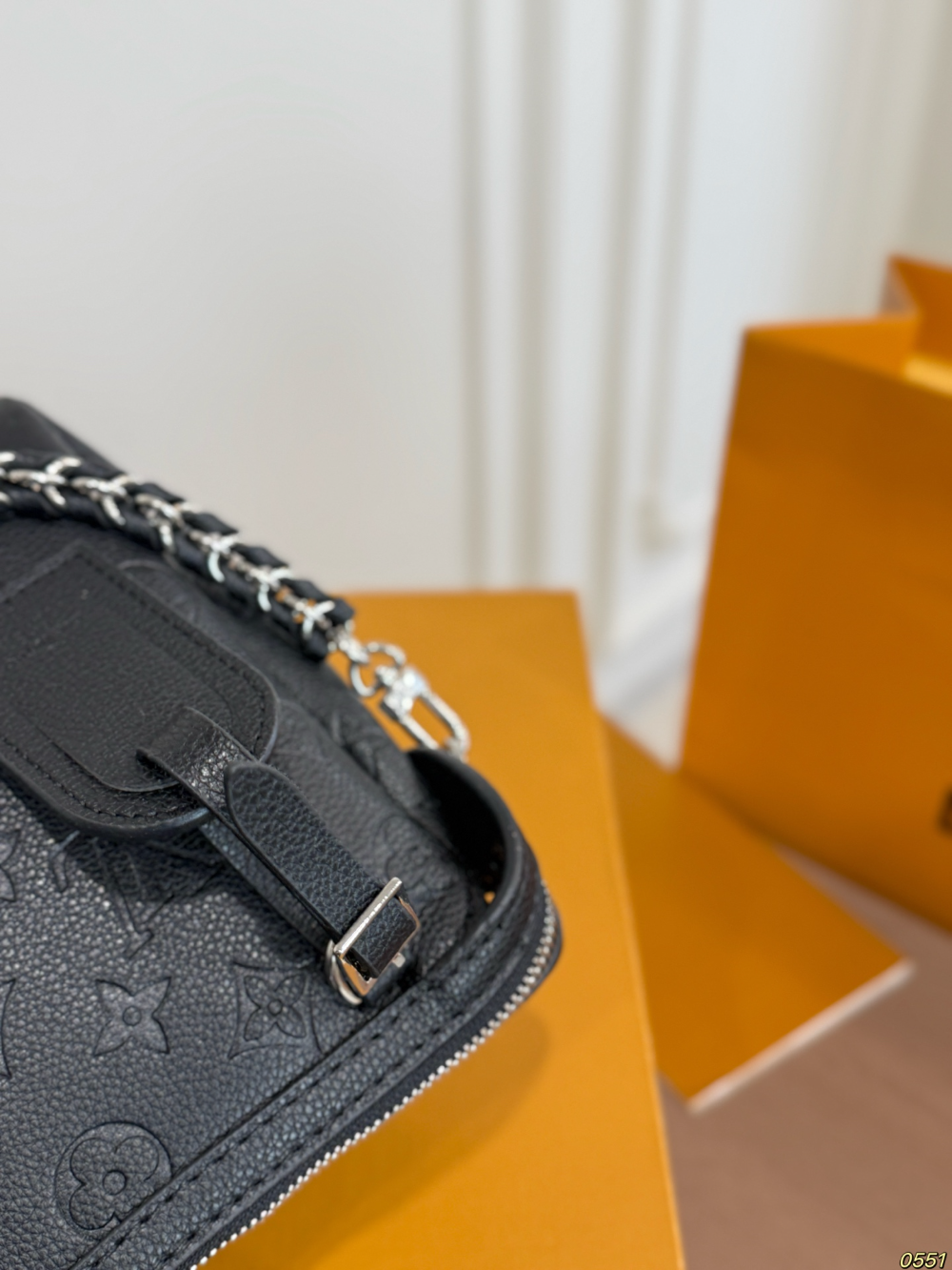 LEM554 New arrive fashion black white grey color bag for woman beautiful gift to choose size 28*17cm