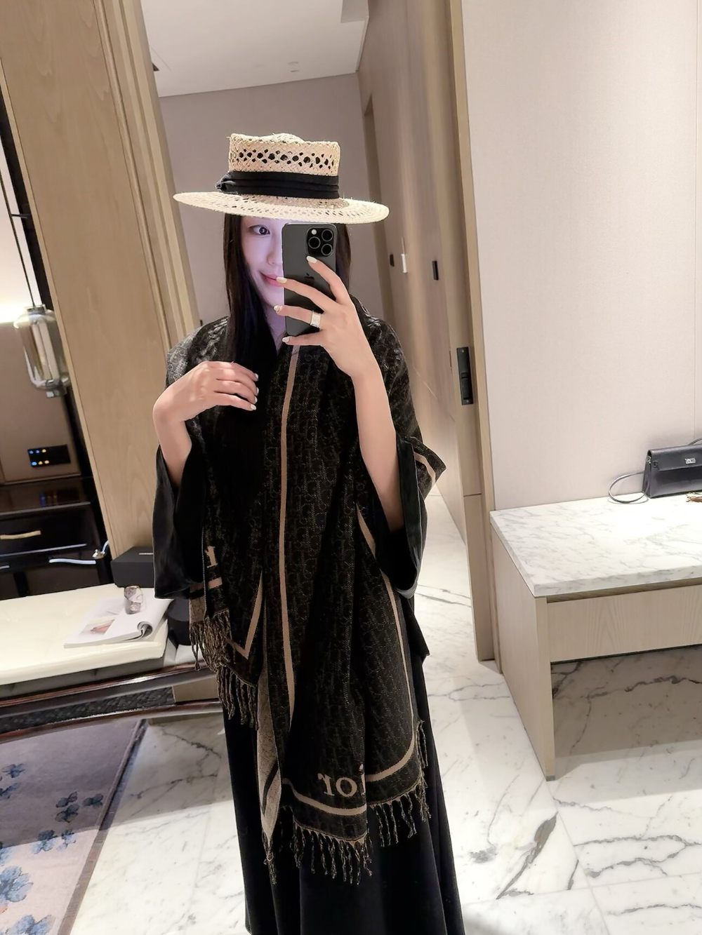 DEM392  new arrive  Hot sale black brown camel color fashion beautiful  scarf  for woman gift  to choose