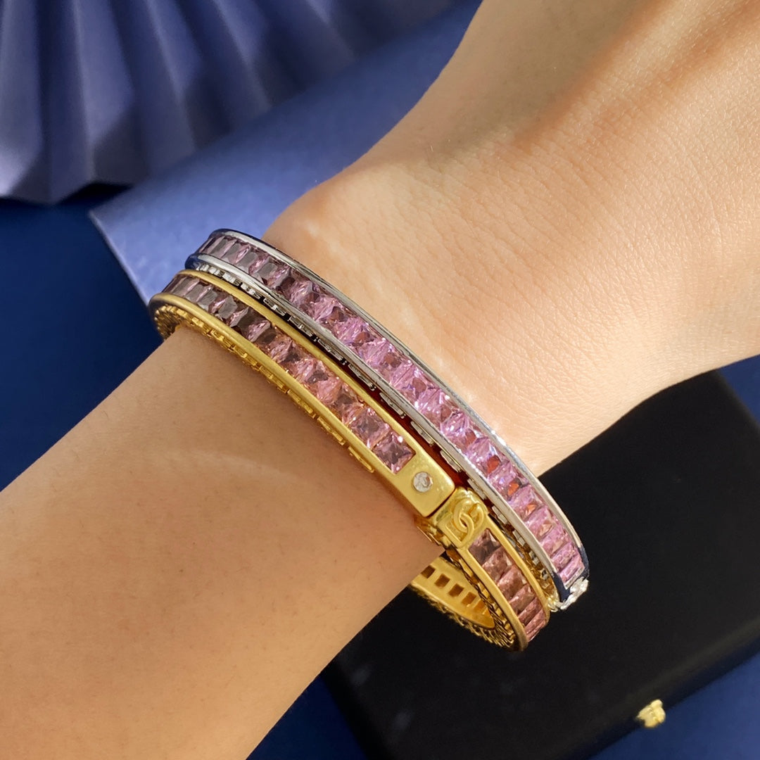 DGEM01 New Arrive Fashion  Hot Sale  Brass Crystal Square Diamond Love Braclet for Woman Jewelry To Choose Gift