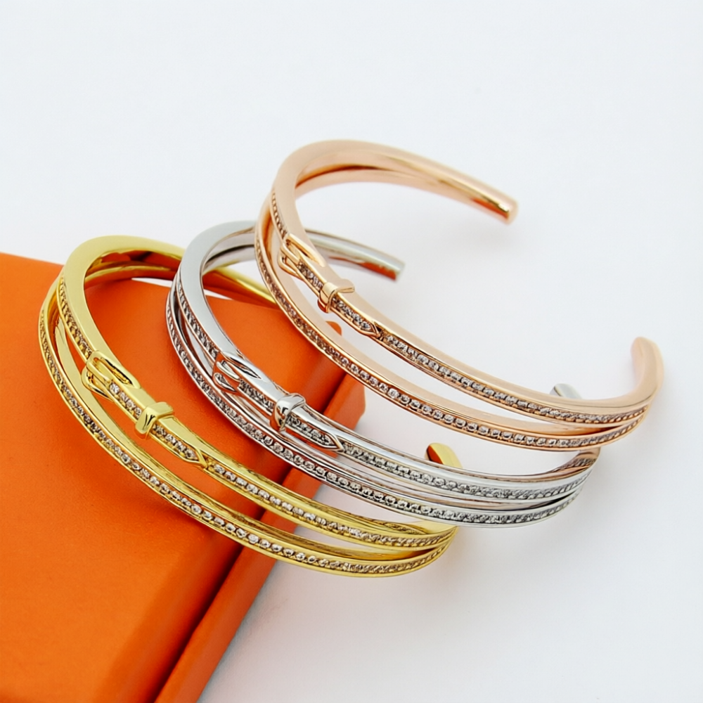 HEM111 Luxury Bracelet Classic Bracelet Designer for Women full of stones bracelet