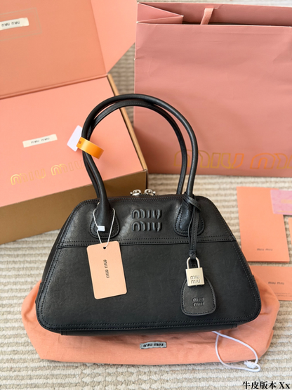MIU08  New arrive fashion black brown pink white coffee bag for woman hands bag beautiful gift to choose gift   32*22cm