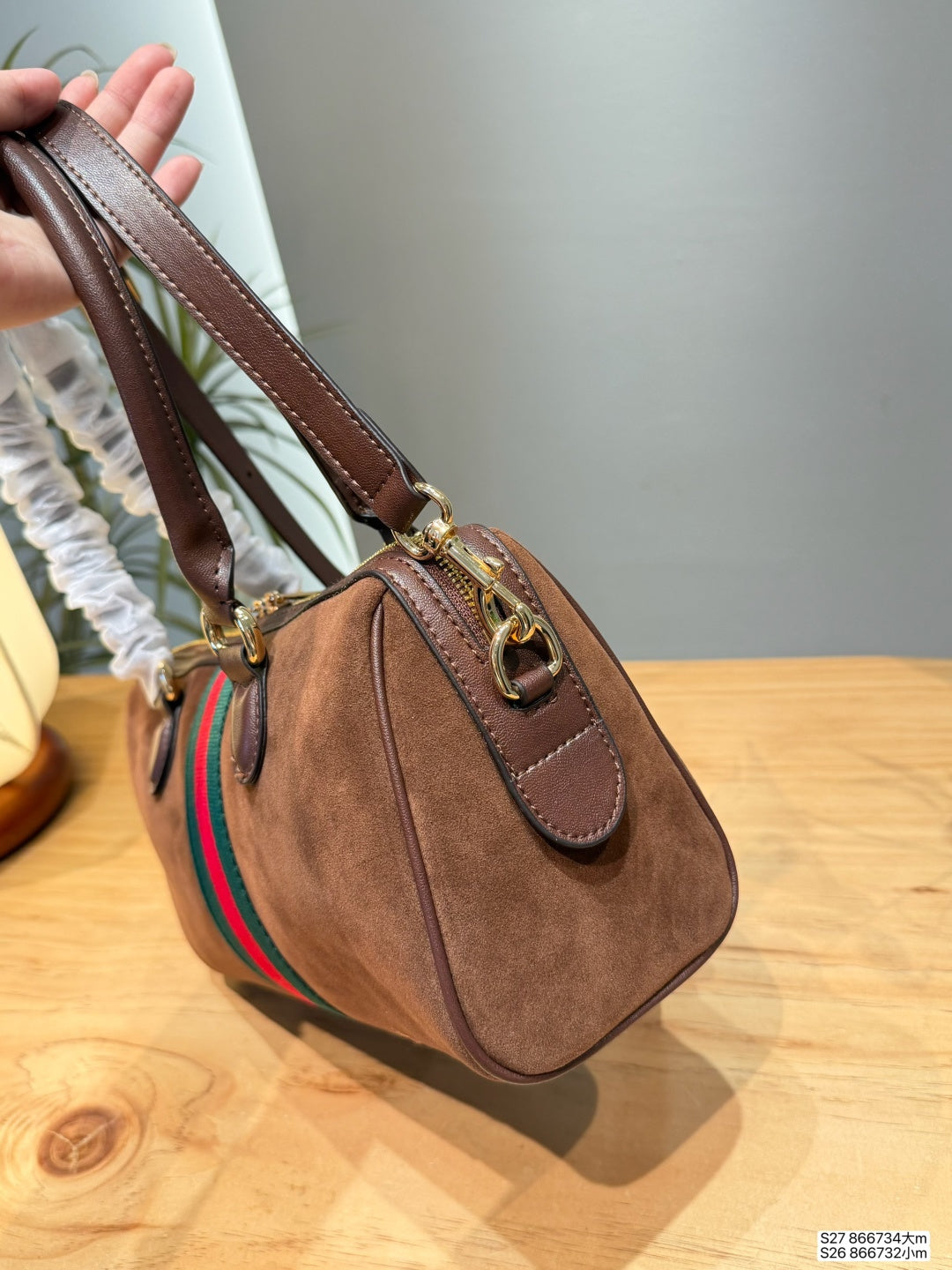 GEM221 New arrive fashion black brown color bag for woman beautiful gift to choose 2 size