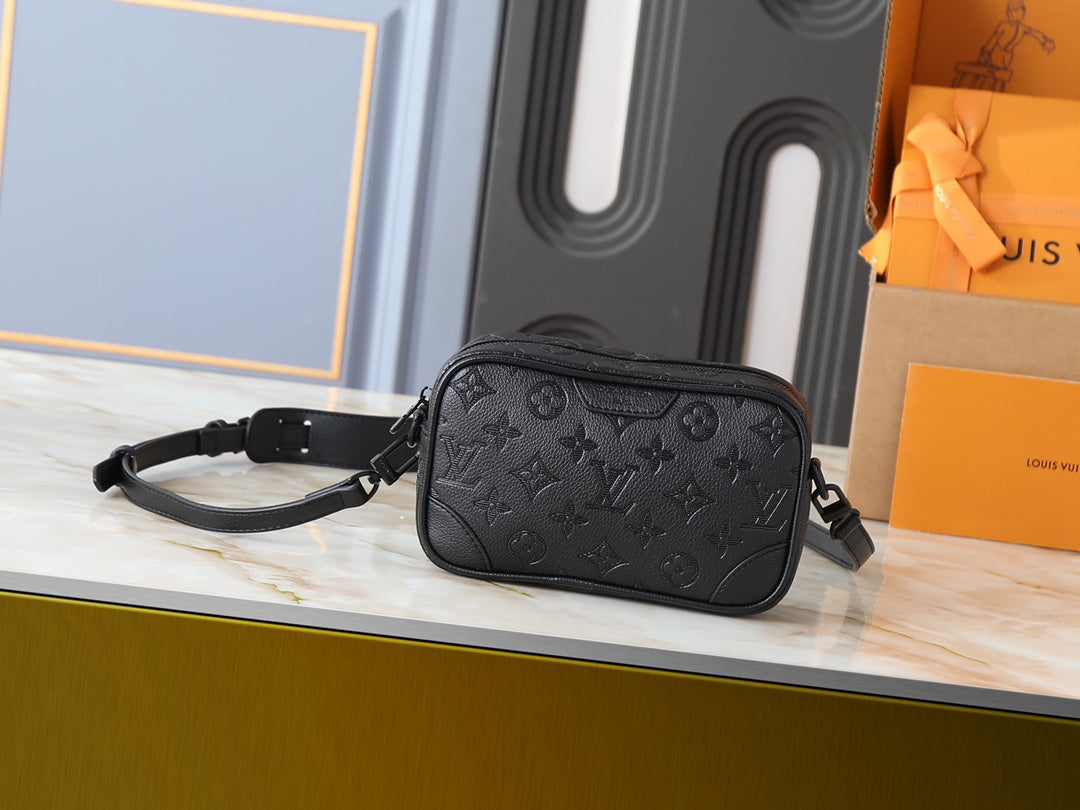 LEM334 Hot sale fashion black bag for woman men  beautiful gift  big size 20*13*6.5cm