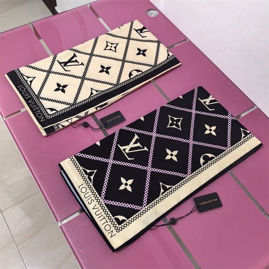 LEM446 new arrive Hot sale white black khaki color fashion beautiful scarf for woman gift to choose size  90*90cm