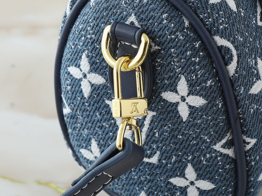 LEM251 Designer Bag Shoulder Bag Crossbody Bag Luxury Bag Purse Designer 16 x 10 x 7.5CM