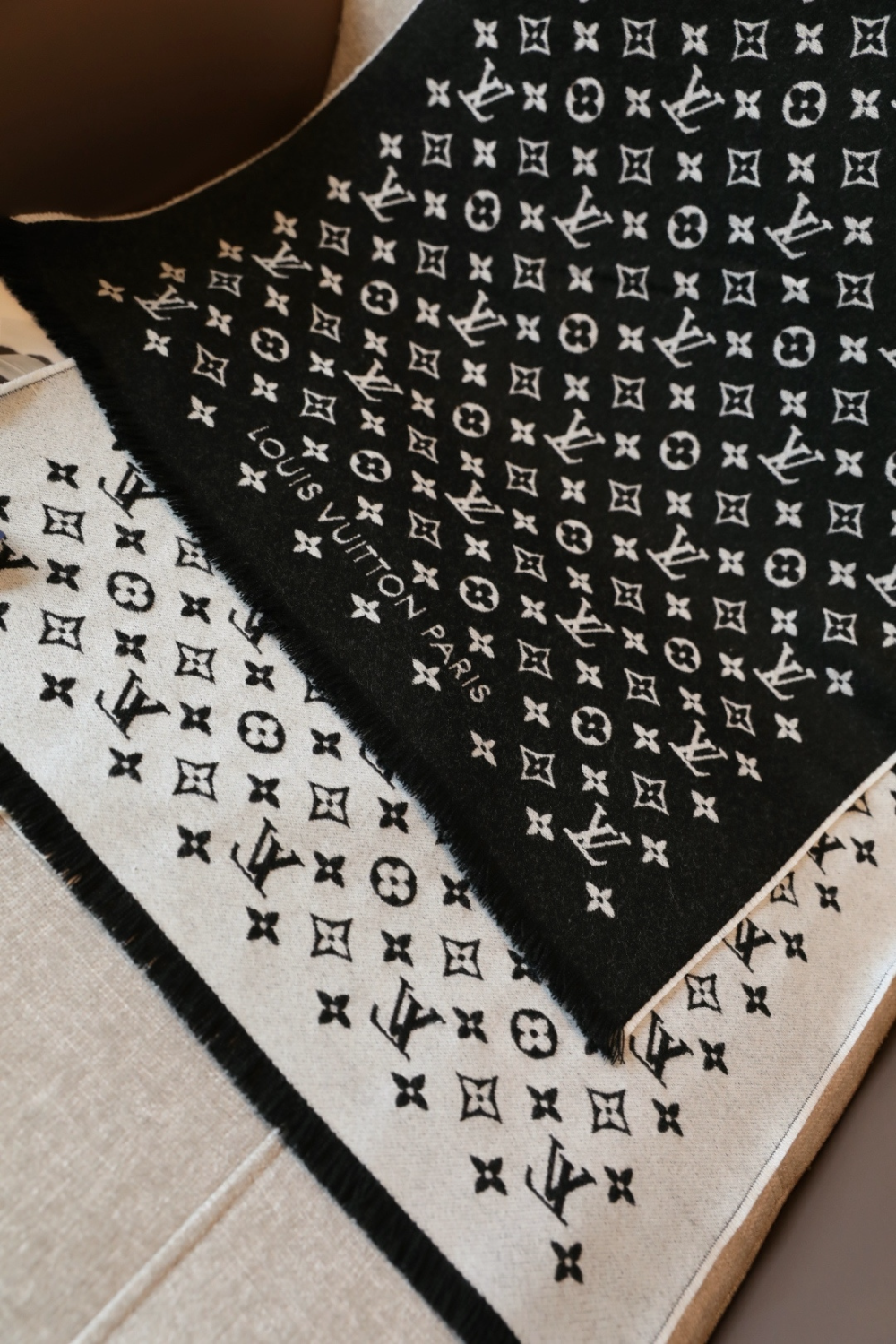 LEM648 new arrive  Hot sale black color fashion beautiful  scarf  for woman gift  to choose 45x185cm