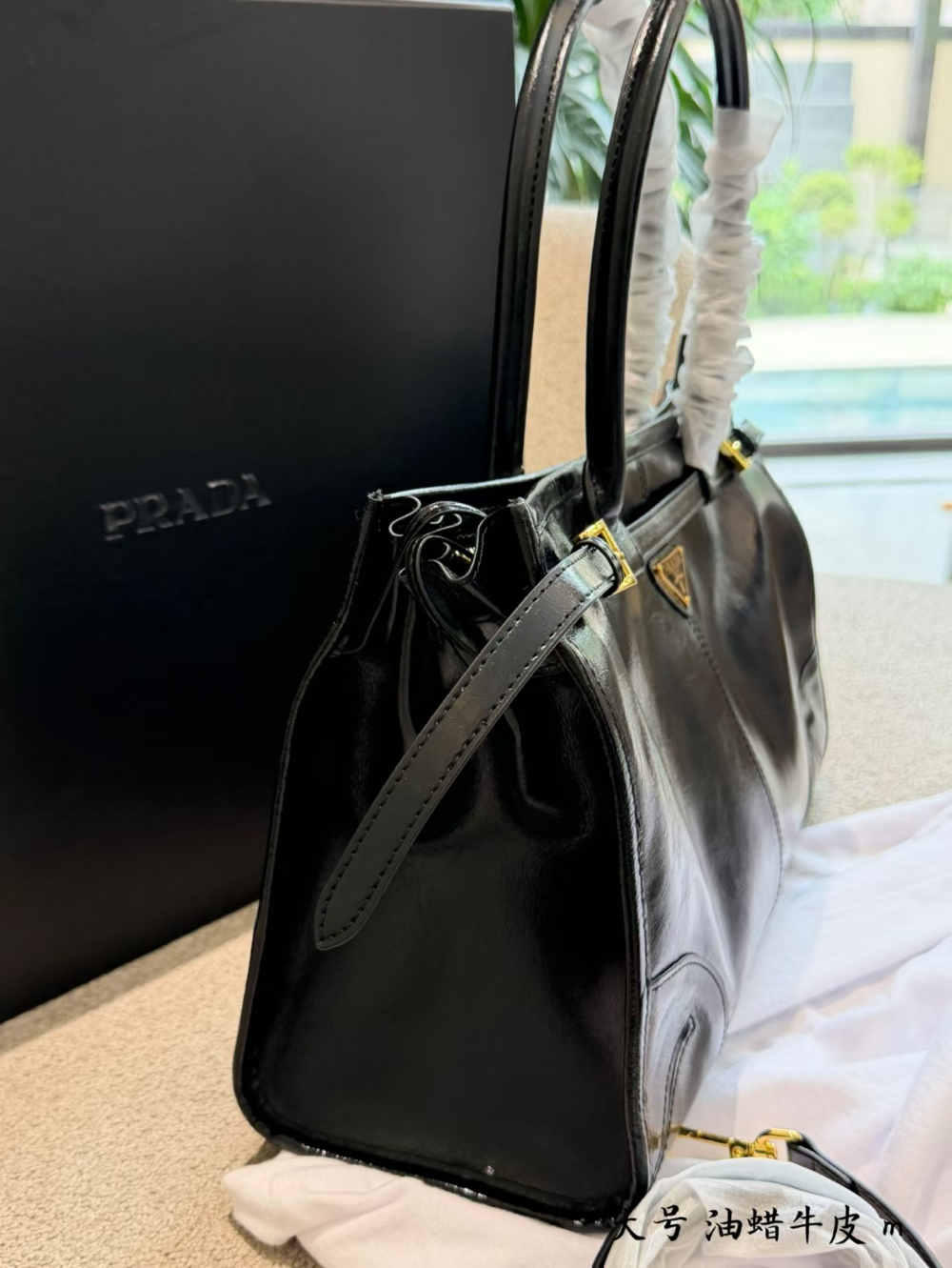PEM601 New arrive fashion black color  bag for woman beautiful gift to choose gift size to choose 2 size
