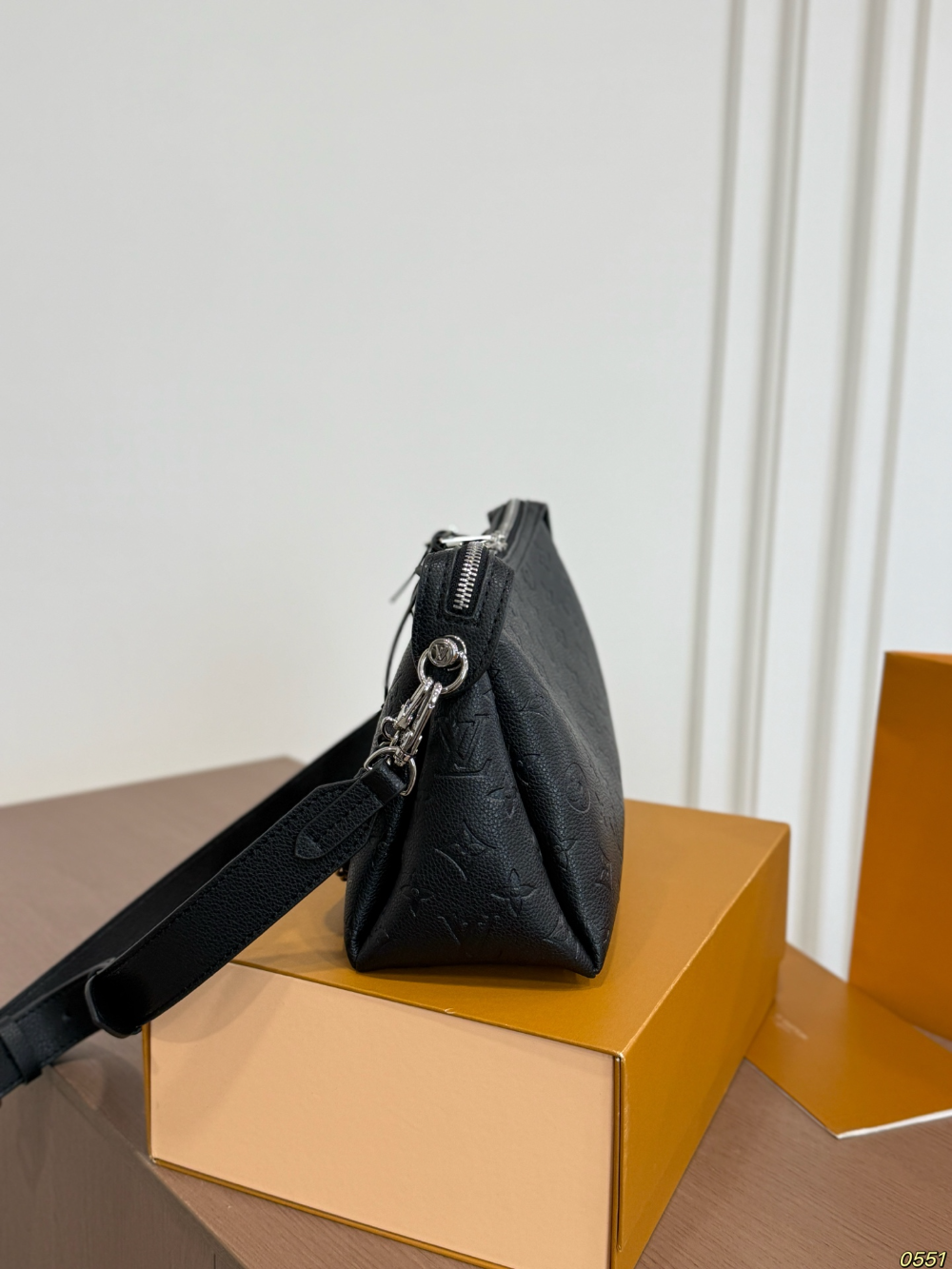 LEM554 New arrive fashion black white grey color bag for woman beautiful gift to choose size 28*17cm