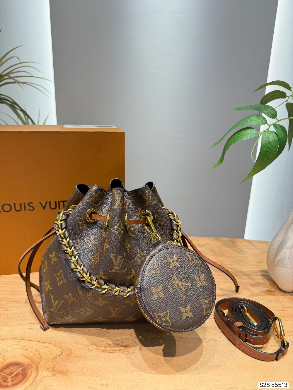 LEM538 New arrive fashion brown color bag for woman beautiful gift to choose gift size to choose 18*21cm