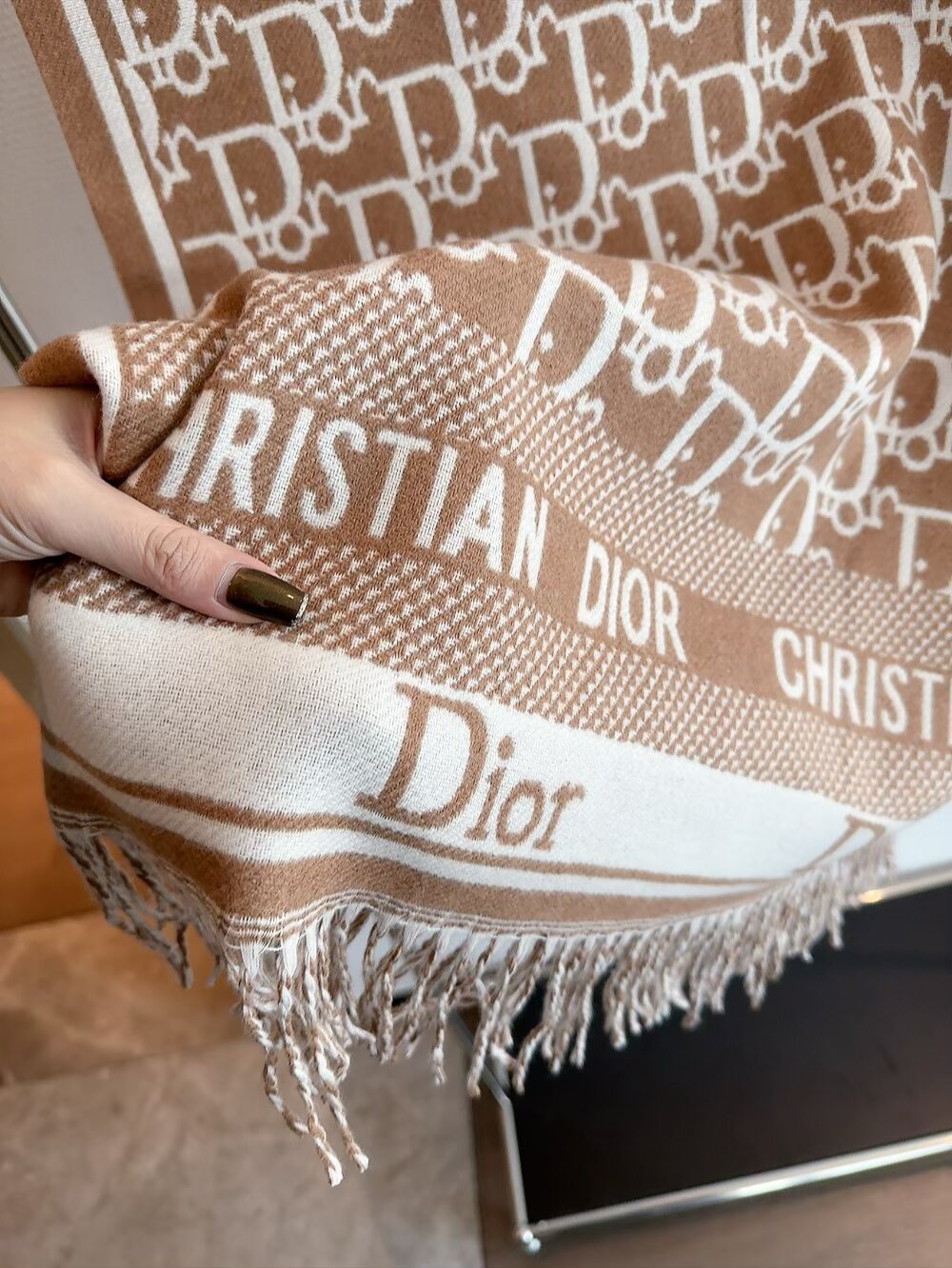 DEM234 Scarf Designer Classic Plaid Women Man Designer Scarf 100% Cashmere Scarves For Winter Warm Womens and mens Long Wrs