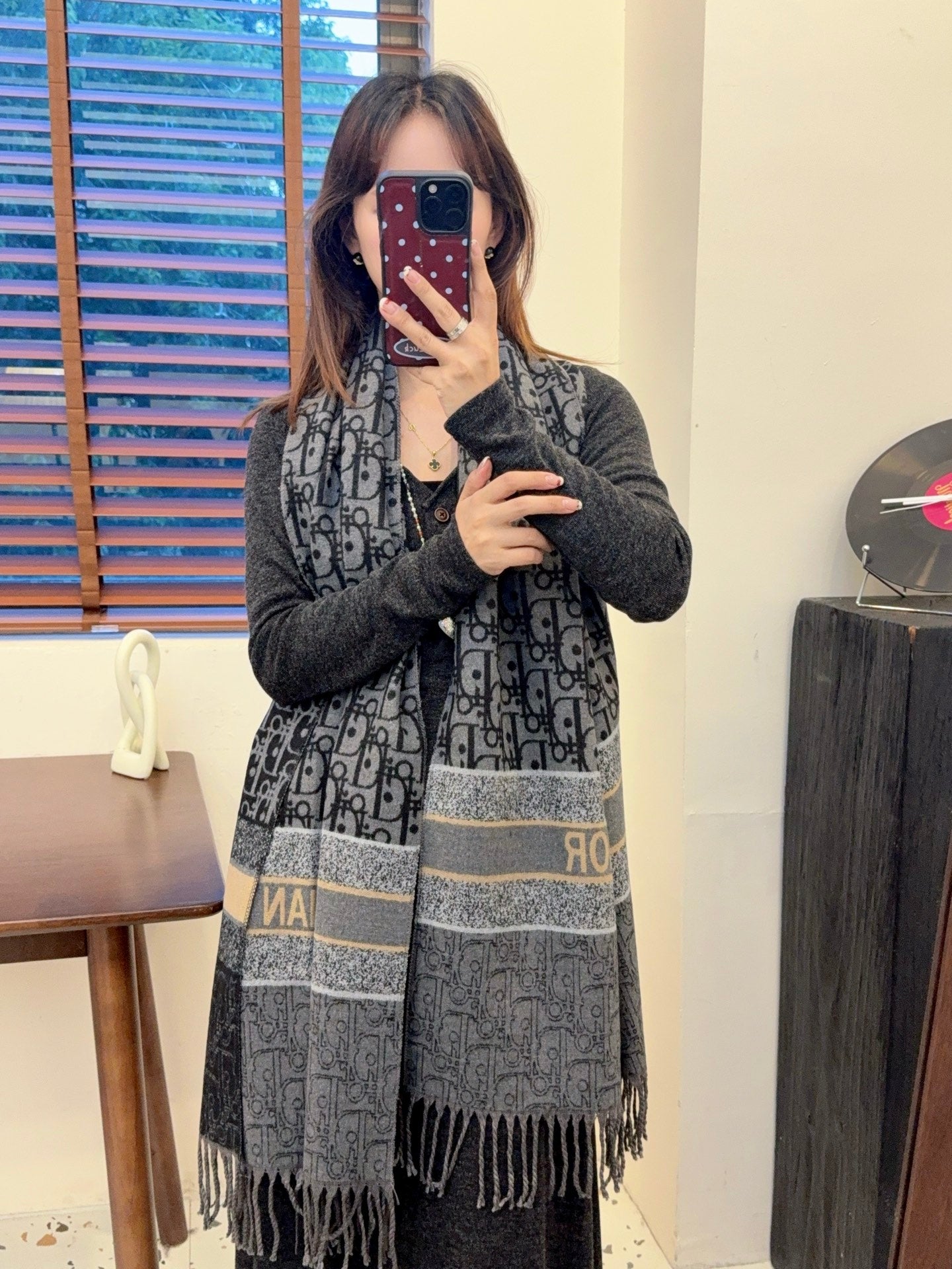 DEM233 Classic Plaid Luxury Designer Scarf 100% Cashmere Tassel Designers Scarves Scarfs Shawl Sciarpa For Winter Womens and Mens 65*180cm