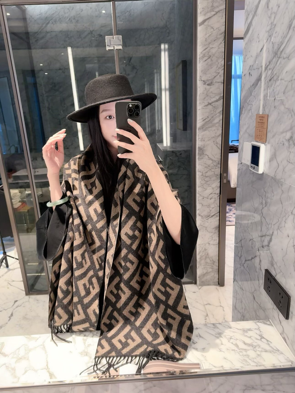 FEM34 new arrive  Hot sale brown  black color fashion beautiful  scarf  for woman gift  to choose 60x180cm